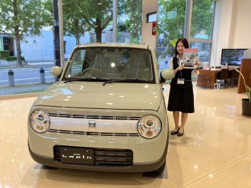 展示車がラパンになりました！